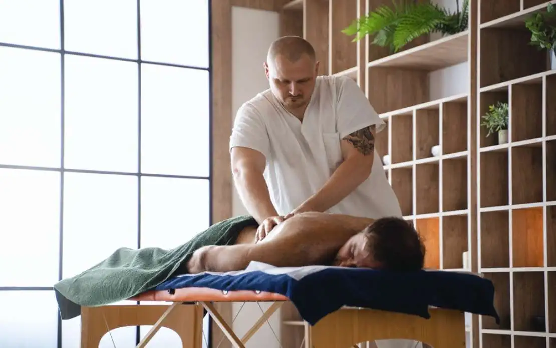  Deep Tissue Massage and Sports Massage: What’s the Difference? 